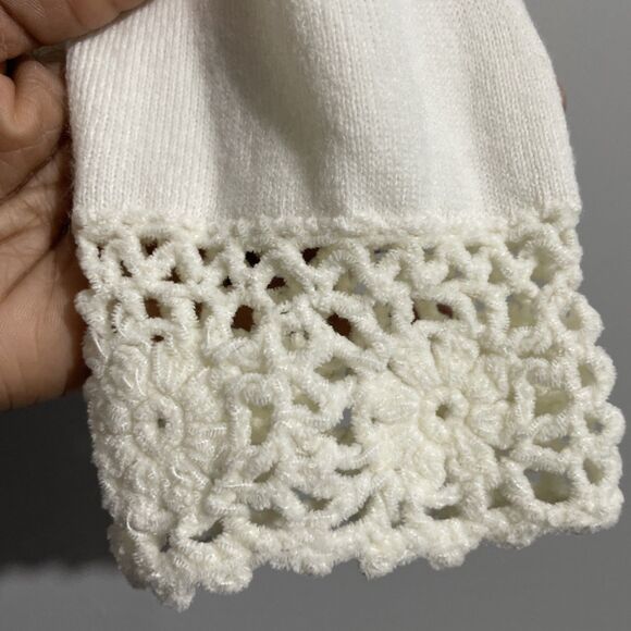 Teddi Knit Cardigan – Embroidered Floral Cream Sweater, Size Large, Soft Cottage - Picture 8 of 15